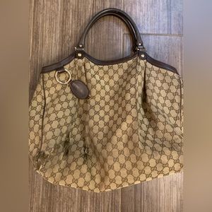 Gucci Sukey Handbag
